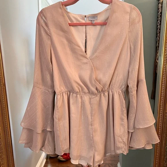 Tobi | Pants & Jumpsuits | Tobi Champagne Romper | Poshmark Tobi | Pants & Jumpsuits | Tobi Champagne Romper | Poshmark